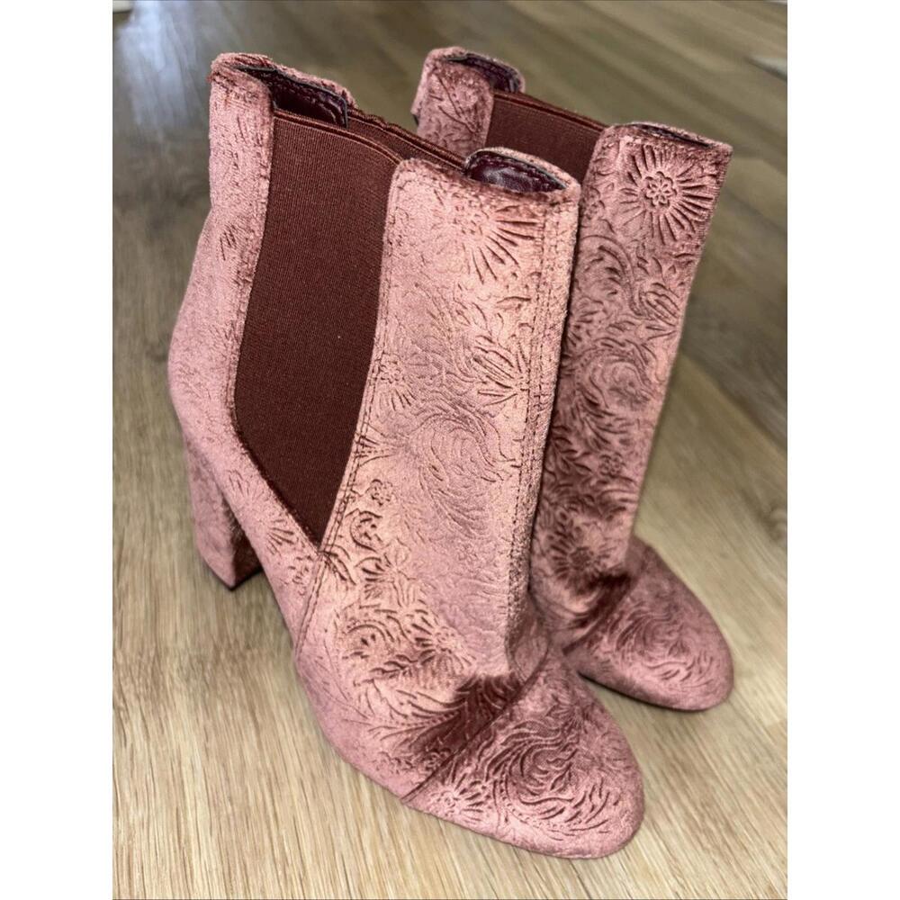 Sam Edelman Case Mauve Floral Embossed Velvet Block Heel Ankle Boots 7
